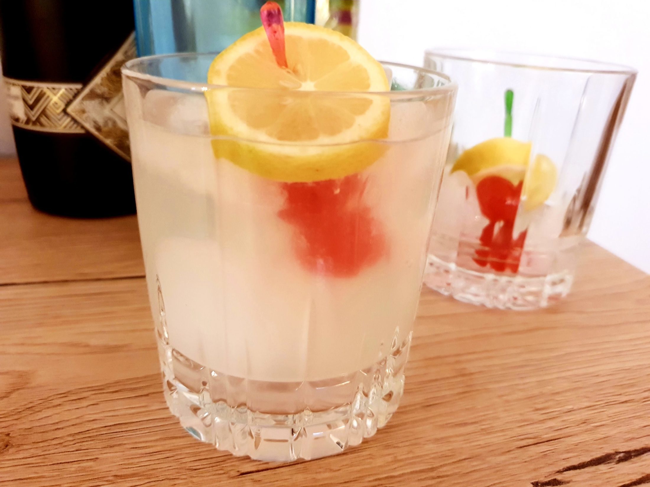 Tom Collins Das Cocktail Rezept und Wissenswertes Gin kaufen